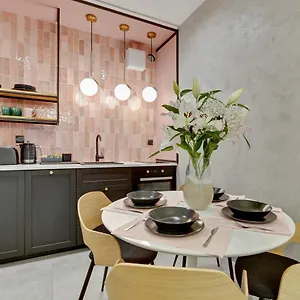 Aura Iii & Free Parking By Downtown Гданьск