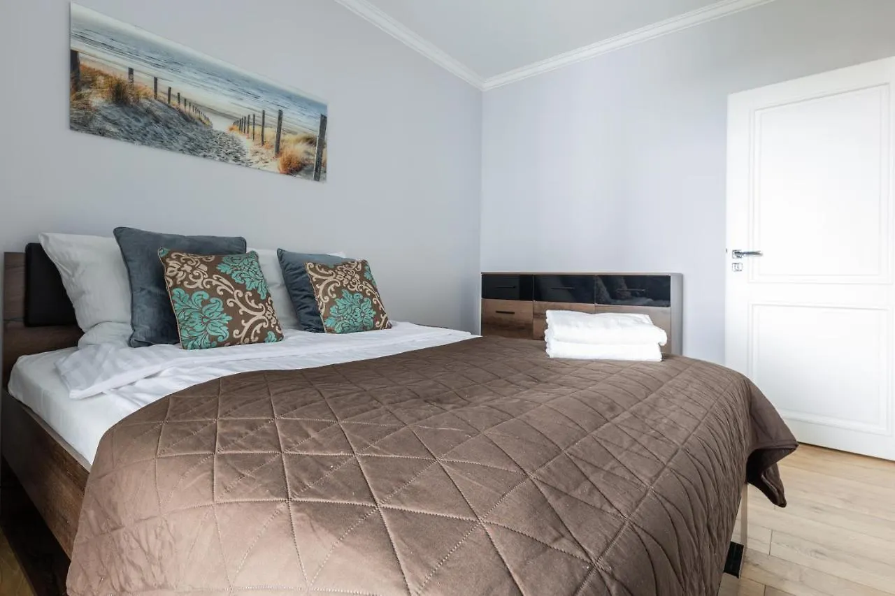 Baltic Apartments Seaside Towers Гданьск