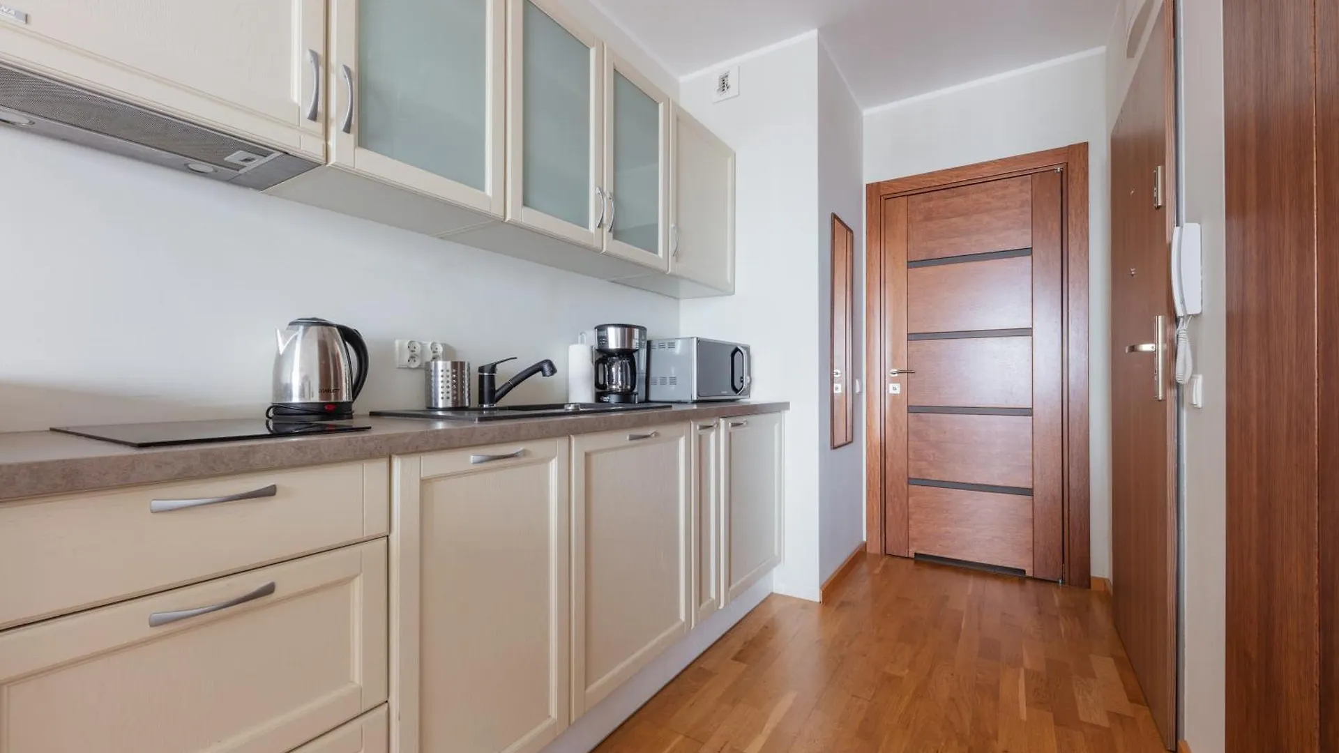 Baltic Apartments Seaside Towers Гданьск