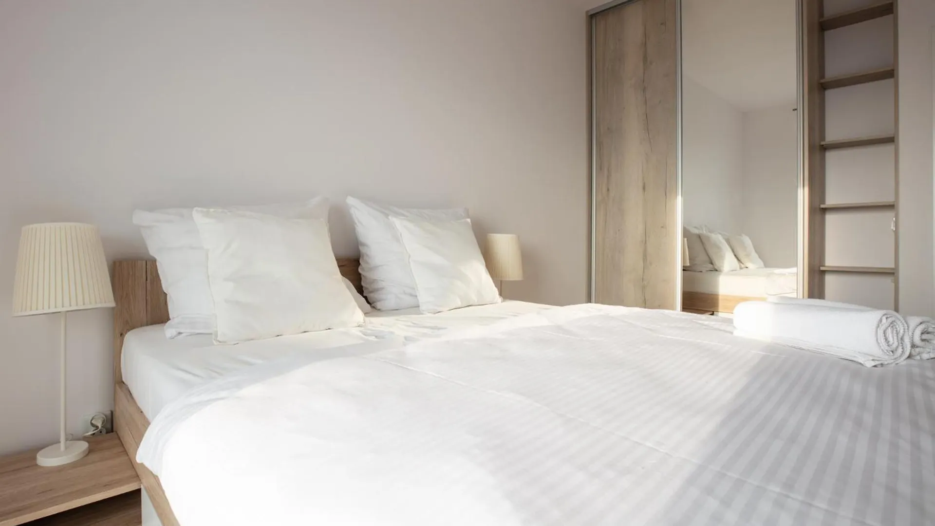 Baltic Apartments Seaside Towers Гданьск